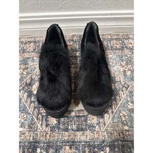 Womens 6 36 Gabriella Michel Black Velvet Rabbit Fur Platform Slip On Sneaker